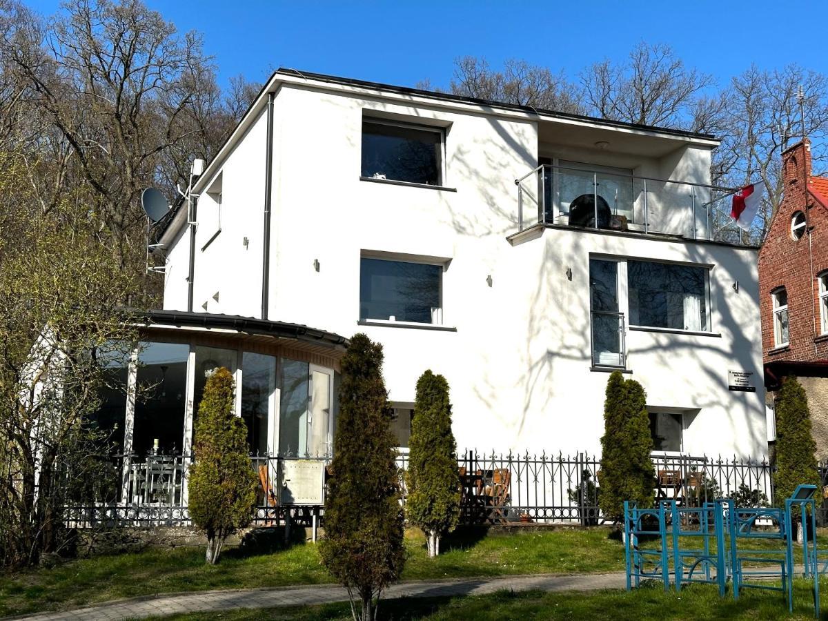 Pensjonat Jagoda B&B Miedzyzdroje Exterior photo